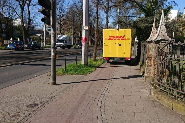 22-05-24 Parken auf dem Gehweg